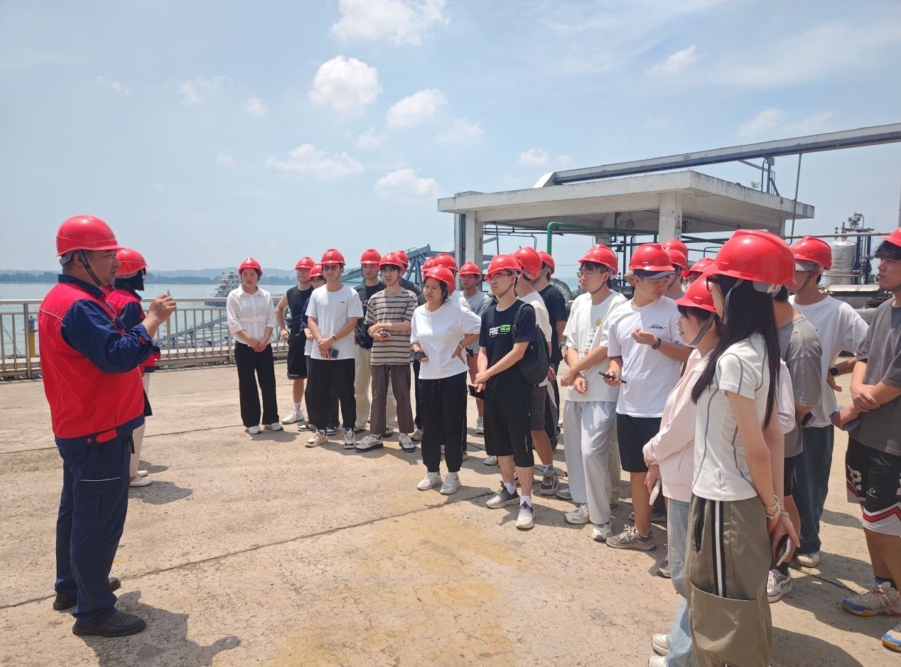 qq_pic_merged_1751334542504 qq_pic_merged_1751334542504